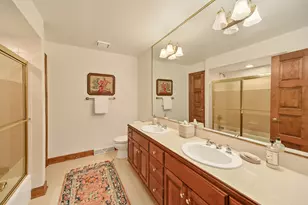 2835 W Golf Cir, Mequon, WI 53092 - Photo 27
