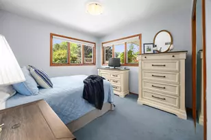 6109 Thornridge Ln, Greendale, WI 53129 - Photo 21