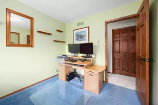 6109 Thornridge Ln, Greendale, WI 53129 - Photo 25