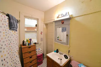 2917 N 8th St #2919, Milwaukee, WI 53206 - Photo 5
