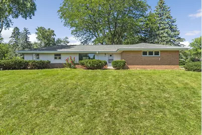 6411 S 118th St, Franklin, WI 53132 - Photo 1
