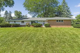 6411 S 118th St, Franklin, WI 53132 - Photo 1