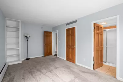 1409 N Prospect Ave #401, Milwaukee, WI 53202 - Photo 13