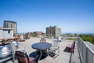 1409 N Prospect Ave, Milwaukee, WI 53202 - Photo 23