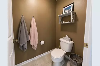 508  Berwyn Dr, Fontana, WI 53125 - Photo 19