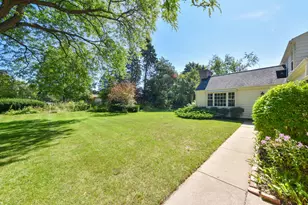 7758 N Berwyn Ave, Glendale, WI 53209 - Photo 5