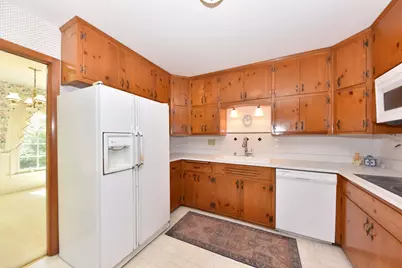 7758 N Berwyn Ave, Glendale, WI 53209 - Photo 19