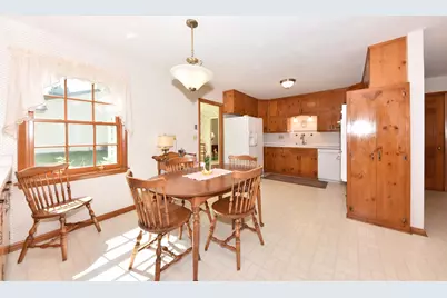 7758 N Berwyn Ave, Glendale, WI 53209 - Photo 17