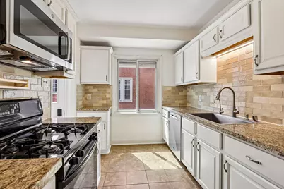 2608 N 63rd St, Wauwatosa, WI 53213 - Photo 17