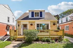 2608 N 63rd St, Wauwatosa, WI 53213 - Photo 1
