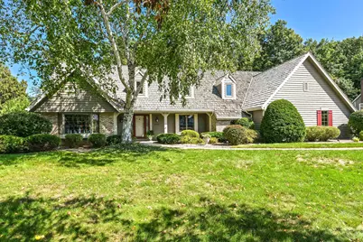 20740  Bartlett Ct, Brookfield, WI 53045 - Photo 1