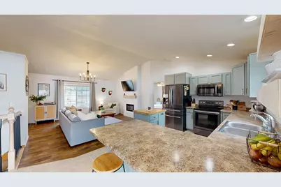 1909  Viking Ave, Holmen, WI 54636 - Photo 9