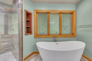 4564 Broadway St, Manitowoc, WI 54220 - Photo 25