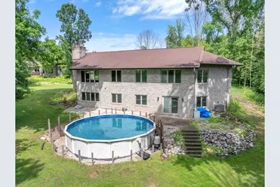 4564  Broadway St, Manitowoc, WI 54220 - Photo 41