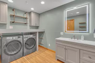4564 Broadway St, Manitowoc, WI 54220 - Photo 21