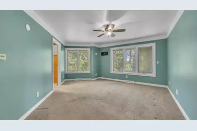 4564  Broadway St, Manitowoc, WI 54220 - Photo 23