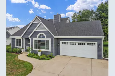 2554 S Sterling Cir, East Troy, WI 53120 - Photo 39