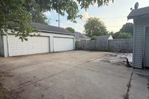1331 E Saveland Ave, Milwaukee, WI 53207 - Photo 39