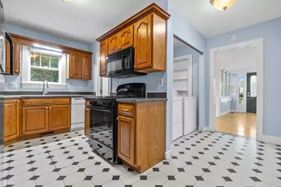923  Marshall St, Lake Geneva, WI 53147 - Photo 7