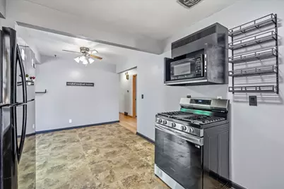 10923 W Cameron Ave, Milwaukee, WI 53225 - Photo 9
