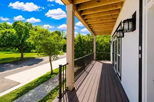232 E Brown St, Milwaukee, WI 53212 - Photo 7