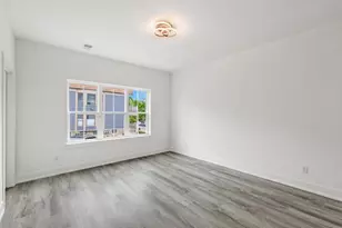 232 E Brown St, Milwaukee, WI 53212 - Photo 15