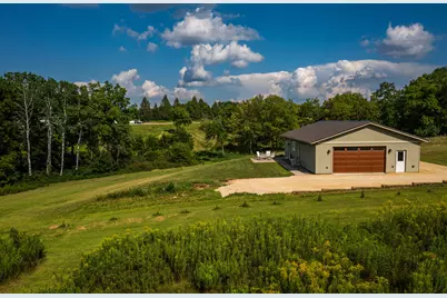 W3611  Cemetery Ln, Greenfield, WI 54601 - Photo 19
