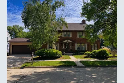 3305 N 9th St, Sheboygan, WI 53083 - Photo 1