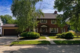 3305 N 9th St, Sheboygan, WI 53083 - Photo 1