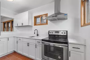 2116 S 70th St, West Allis, WI 53219 - Photo 11