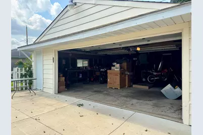 7812  40th Ave, Kenosha, WI 53142 - Photo 5