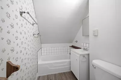 1805 S 77th St #1805 A, West Allis, WI 53214 - Photo 25