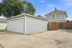 2142 Clarence Ave, Racine, WI 53405 - Photo 43