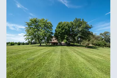 5319  69th Dr, Racine, WI 53182 - Photo 3