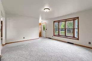 5531 Luckow Ln, Newton, WI 54220 - Photo 9