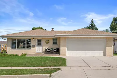 4978 S 24th St, Milwaukee, WI 53221 - Photo 1