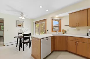 4978 S 24th St, Milwaukee, WI 53221 - Photo 7