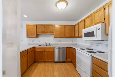 212 S Mountin Dr #B, Mayville, WI 53050 - Photo 9