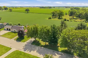 520 Park St, Juneau, WI 53039 - Photo 29