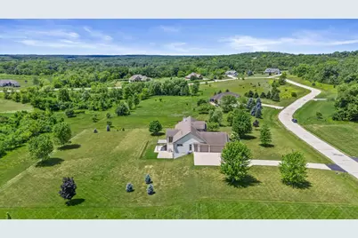 S99W33205  Genevieve Dr, Mukwonago, WI 53149 - Photo 39