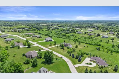 S99W33205  Genevieve Dr, Mukwonago, WI 53149 - Photo 43