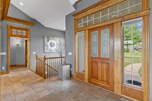 S99W33205 Genevieve Dr, Mukwonago, WI 53149 - Photo 5