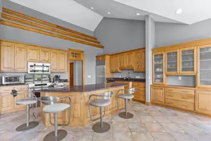S99W33205 Genevieve Dr, Mukwonago, WI 53149 - Photo 9
