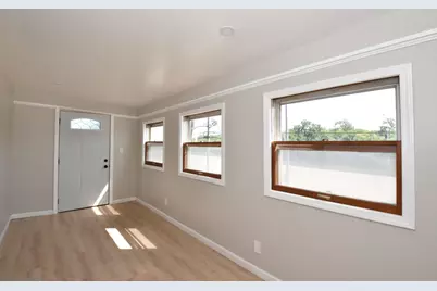 1604 E North St, Waukesha, WI 53188 - Photo 13