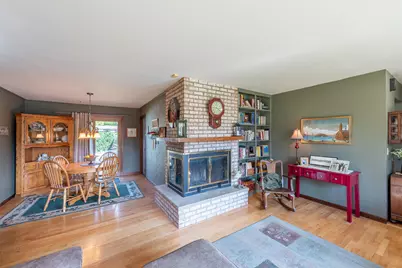 5915  43rd Ave, Kenosha, WI 53144 - Photo 5