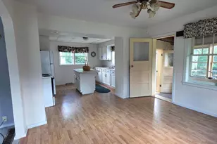 101 Lake St, Cascade, WI 53011 - Photo 9