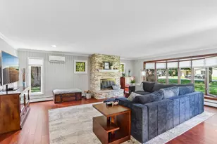 4515 Beverly Ln, Pleasant Prairie, WI 53142 - Photo 5