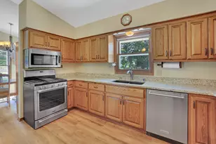 4495 S Church Dr, New Berlin, WI 53151 - Photo 11