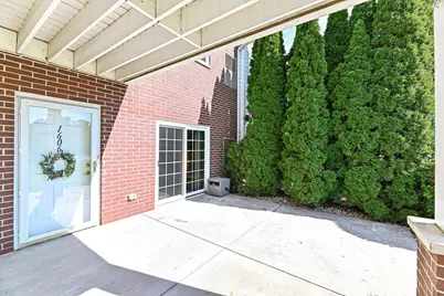 927  Lannon Ter #1606, Racine, WI 53406 - Photo 3