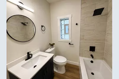 335 N 41st St, Milwaukee, WI 53208 - Photo 11